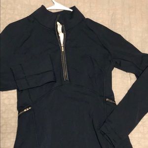 Lululemon athletica half zip pullover size 8